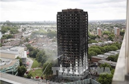 Cháy chung cư tại Anh: Khi tương phản giàu nghèo bộc lộ 